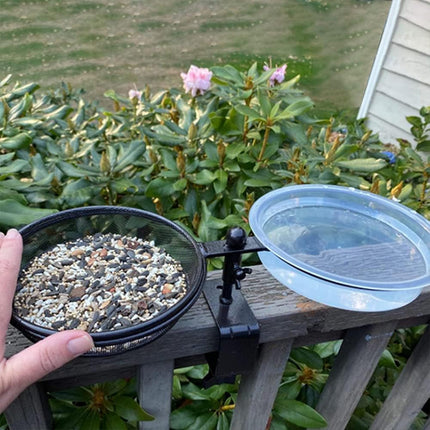 Carbon Steel Bird Feeder Weatherproof Outdoor Garden Yard Bird Feeding Accessory