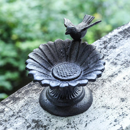 Retro Petal Shaped Bird Feeder Hanging Decorative Outdoor Garden Bird Feeding