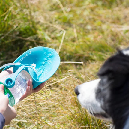 Portable Dog Cat Outdoor Water Cup 580ml Capacity Multicolour Leakproof Durable