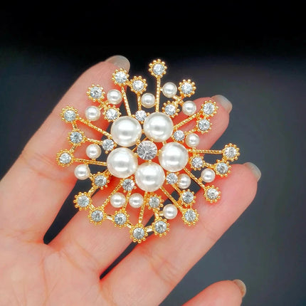 Snowflake Imitation Pearl Brooch Rhinestone Metal Alloy Pin For Coats Dresses