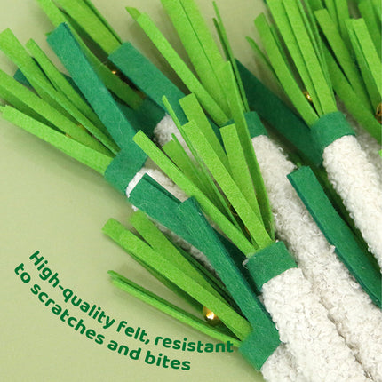 5pcs Simulation Scallion Cat Chewing Toy with Silvervine Bell Felt Interactive