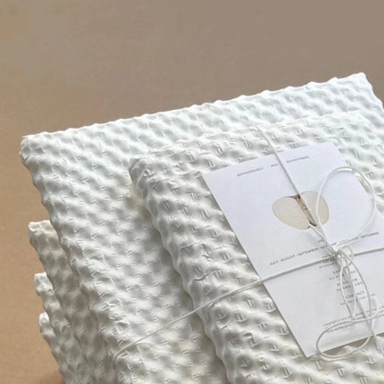 White Kraft Paper Roll Degradable Bubble Wrap Cushion Packaging Paper For Gift