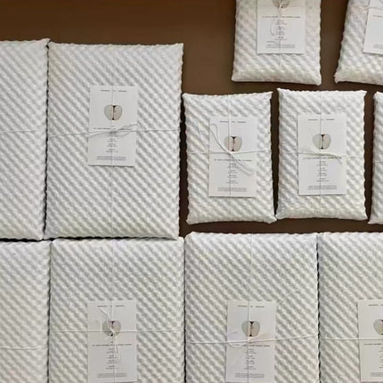 White Kraft Paper Roll Degradable Bubble Wrap Cushion Packaging Paper For Gift