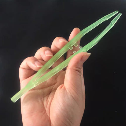 18cm Plastic Luminous Tweezer Feeding Tongs Straight for Reptile Feeder White