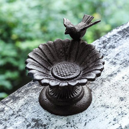 Retro Petal Shaped Bird Feeder Hanging Decorative Outdoor Garden Bird Feeding