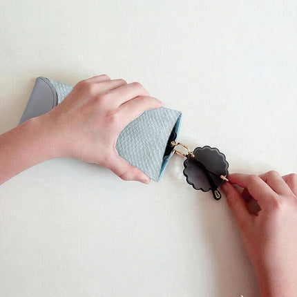 Mouth Snapped Sunglasses Eyeglass Glasses Case Soft Pouch Bag Pocket Spectacle