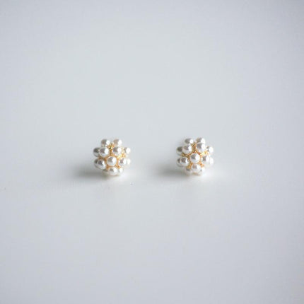 Elegant Pearl and Zircon Crystal Earrings