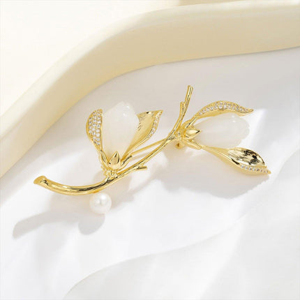 Elegant Magnolia Brooch Flower Corsage Light Luxury Design Fashion Pin Accessory