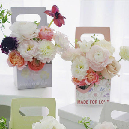 30pcs Flower Handheld Box Folding Gift Packaging Box Floral Bouquet Wrapping