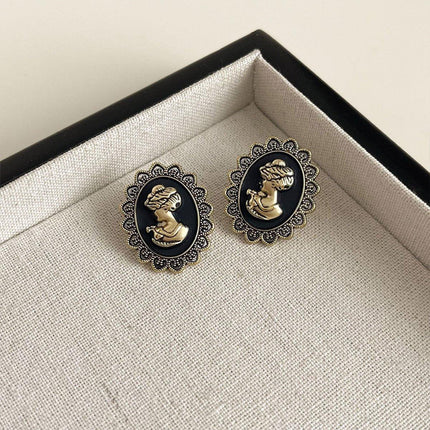 Vintage Black Stud Earrings Women Retro Style Dripping Oil Fashion Jewelry