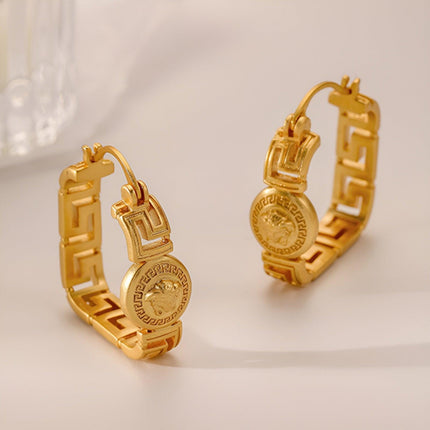 Vintage Matte Medusa Portrait Coin Earrings Elegant Fashion Jewelry for Women