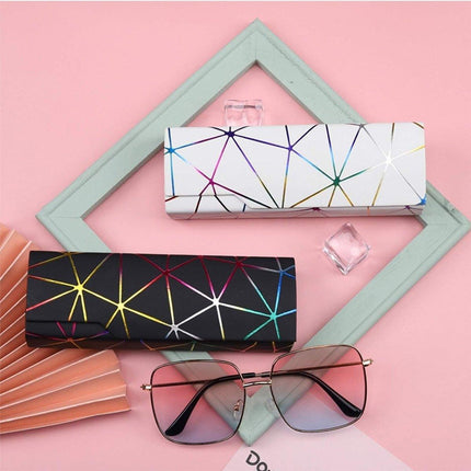 2PCS Lattice Pattern Glasses Case with Snap Closure and Anti-pressure Design