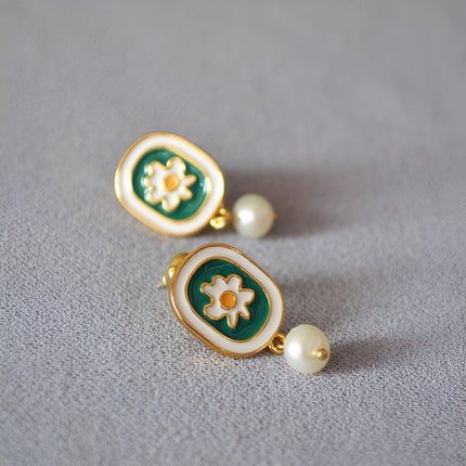 Vintage Rustic Chamomile Stud Earrings Floral Jewelry Women Elegant Accessories