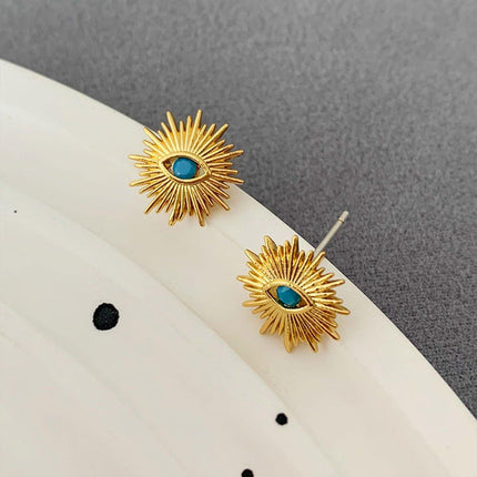 Retro Art Demon Eyes Stud Earrings Unique Design Gothic Fashion Jewelry Girl