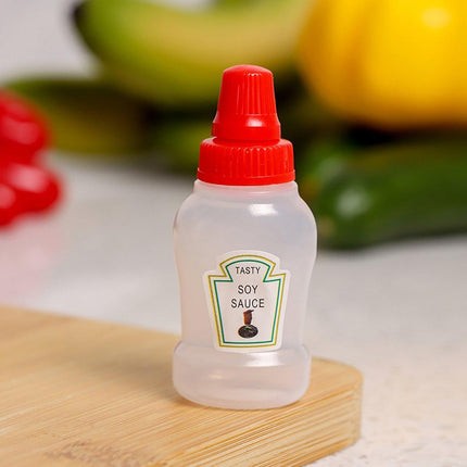 4pcs Mini Portable Sauce Box Condiment Dispensers for Picnic and Outdoor Use