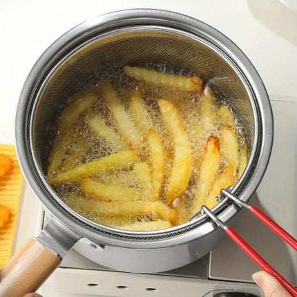 Durable Stainless Steel Small Fryer Household Use Deep Frying Kitchen Appliance