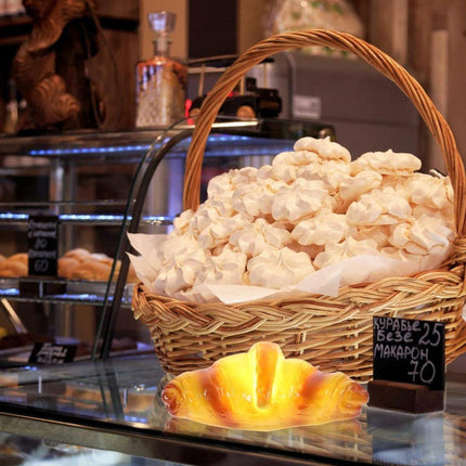 Croissant Bread Lamp Decorative Bakery Lamp Atmosphere Lighting for Cake Shop