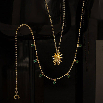 Chic Floral Pendant Necklace for Women Fashion Jewelry Perfect for Any Occasion