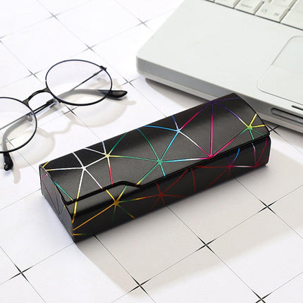 2PCS Lattice Pattern Glasses Case with Snap Closure and Anti-pressure Design