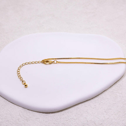 Vintage Black Flower Necklace for Women Fashion Pendant Necklace Elegant Jewelry