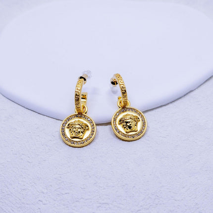 Vintage Medusa Portrait Round Earrings Elegant Fashion Jewelry for Women Gift