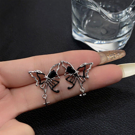 Stylish Hollow Butterfly Earrings for Women Lightweight Fashion Jewelry Elegant