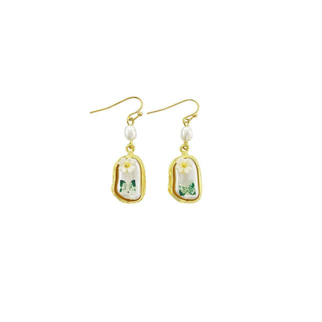 French Vintage Butterfly Flower Baroque Pearl Earrings Elegant High-end Design