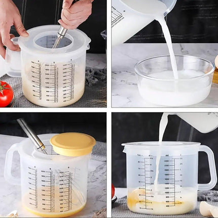 2.5L Plastic Measuring Cup with Lid Baking Measuring Cups with Scale for Home