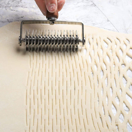 Pastry Pizza Roller Cutter Pull A Wheel for Dough Cookie Pie Steel Net Lattice