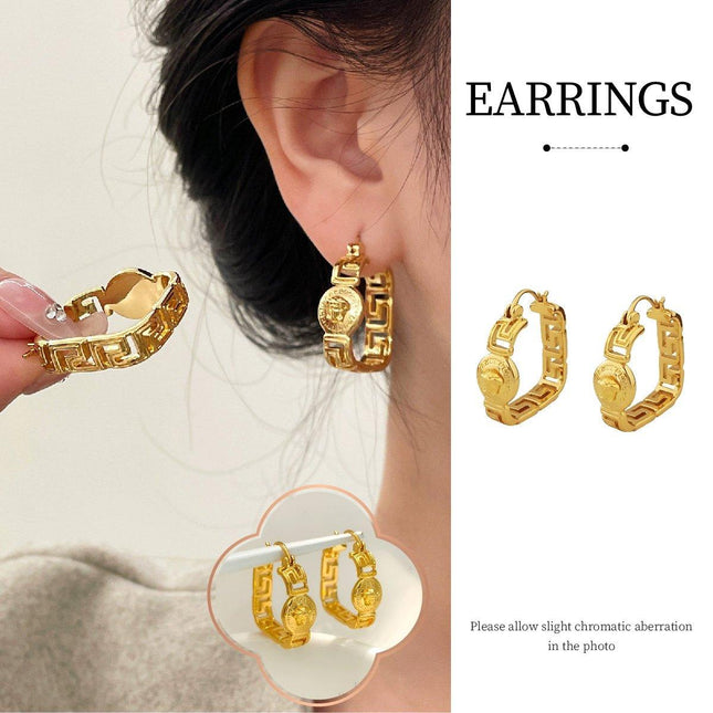 Vintage Matte Medusa Portrait Coin Earrings Elegant Fashion Jewelry for Women