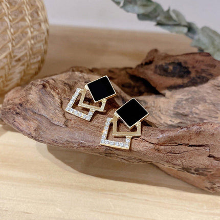 Elegant Geometric Diamond Earrings for Ladies Chic Fashion Jewelry Accessory