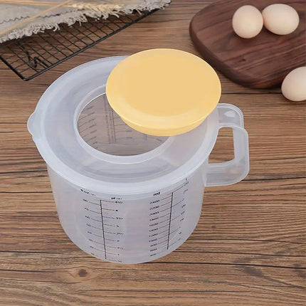 2.5L Plastic Measuring Cup with Lid Baking Measuring Cups with Scale for Home