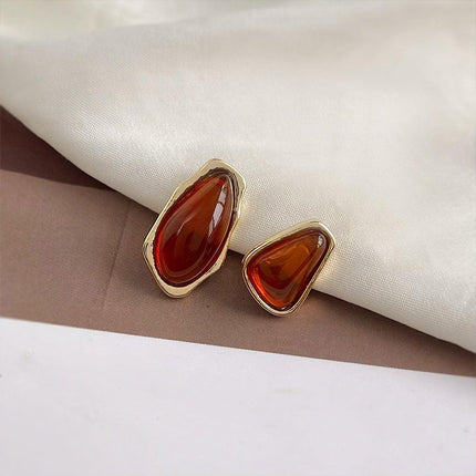 Vintage Acrylic Stud Earrings Fashion Jewelry for Women and Girls Retro Style