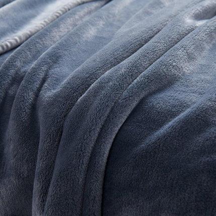 Soft Winter Flannel Blanket for Office Home Lunch Break Warm Cozy Throw Blanket