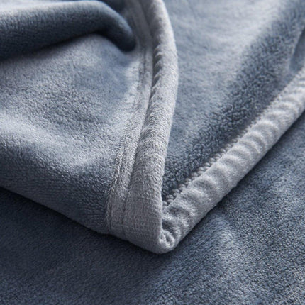 Soft Winter Flannel Blanket for Office Home Lunch Break Warm Cozy Throw Blanket