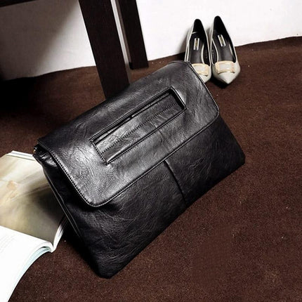 Large Capacity Shoulder Bag for Women Simple Crossbody Handbag Clutch Envelope Bag
