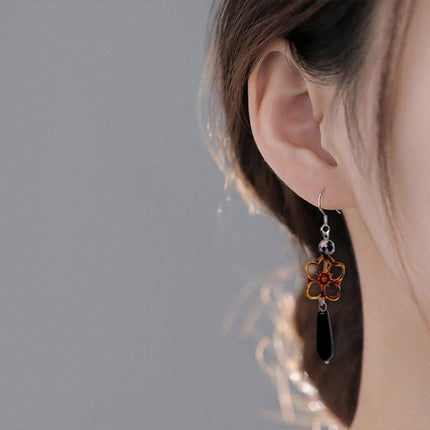 Petal Shaped Pearl Earrings For Women Elegant Vintage Style Fashion Jewelry