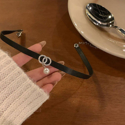Black Leather Choker Pendant Necklace Fashion Collarbone Chain Jewelry Women