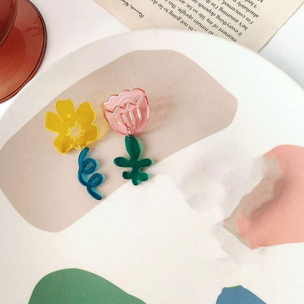 Transparent Flower Earrings Asymmetrical Color Contrast Design Statement Jewelry