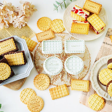 4PCS Plaid Cookie Stamp Set Waffle Biscuit Cutter Press Home Baking Tool Kit
