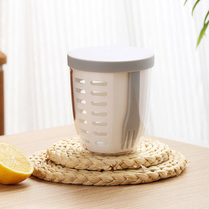 Portable Drainable Fruit Cup Plastic Sealed Cup for Snacks and Travel Use
