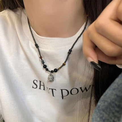 Handmade Beaded Collarbone Necklace for Women Luxury Couple Niche Neckchain