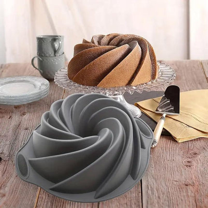 Silicone Cake Mould Non-Stick Baking Mould for Cupcakes Brownies and Desserts