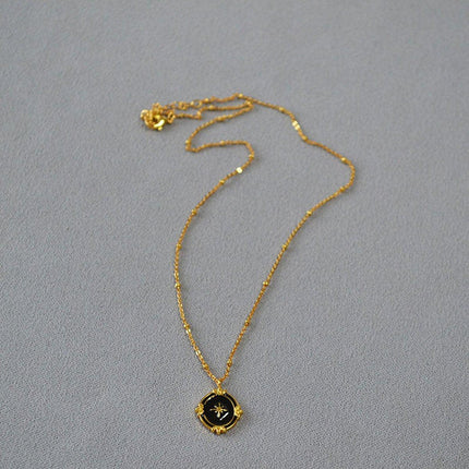 Black Polaris Oval Pendant Necklace Simple Court Style Fashion Jewelry Women