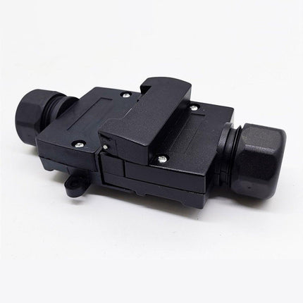 Austrac 7 Pin Plug Socket for Motorhome Caravan Trailer Electrical Connector