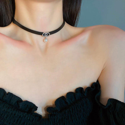 Black Leather Choker Pendant Necklace Fashion Collarbone Chain Jewelry Women