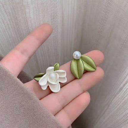 Green 925 Silver Needle Summer Sweet Flower Cluster Asymmetry Earrings Stud Gift - Aimall