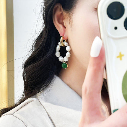 Elegant Vintage Pearl Earrings Women Classic Jewelry Fashion Accessories
