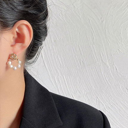 Vintage Style Imitation Pearl Earrings Women Classic Studs Fashion Jewelry