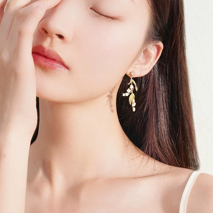 Vintage Bell Orchid Flower Long Earrings Elegant Dangle Earrings Women Jewelry